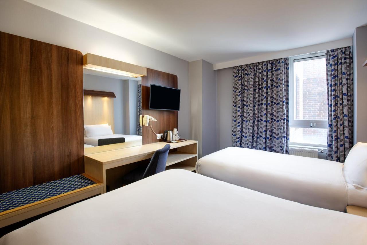 Sleeper At Royal National Отель 4*
