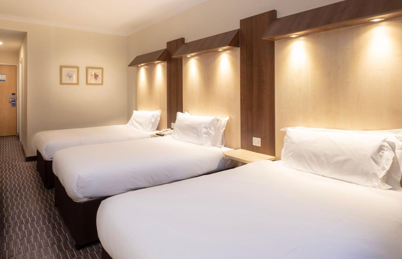 Sleeper At Royal National Отель 4*